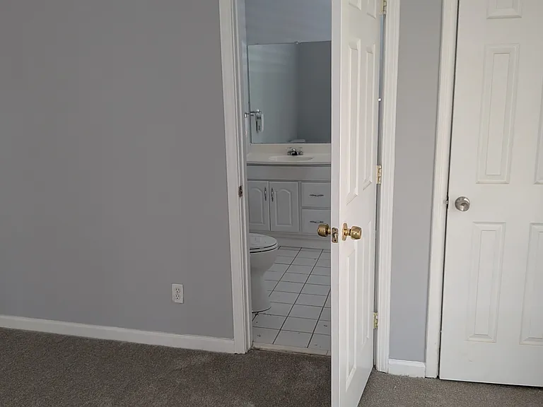 574 Fletcher St SW — Photo 15