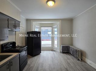 179 Pine St #2, Lewiston, ME 04240