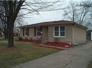 2718 Benoch Ave, Louisville, KY 40216
