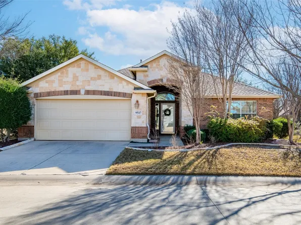 9517 Orangewood Trl, Denton, TX 76207