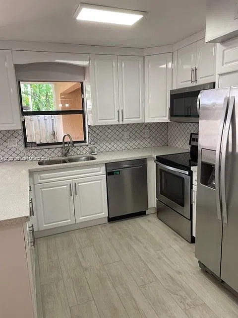 Kendall Forests Condo #1 — Photo 3