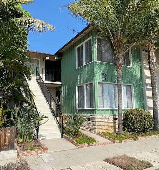 11015 Culver Blvd — Photo 1
