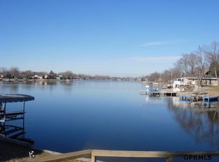 55 Ginger Cove Rd NE, Valley, NE 68064