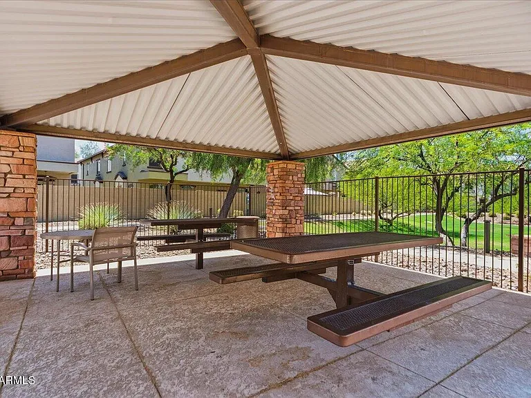 2725 E Mine Creek Rd #2018 — Photo 27