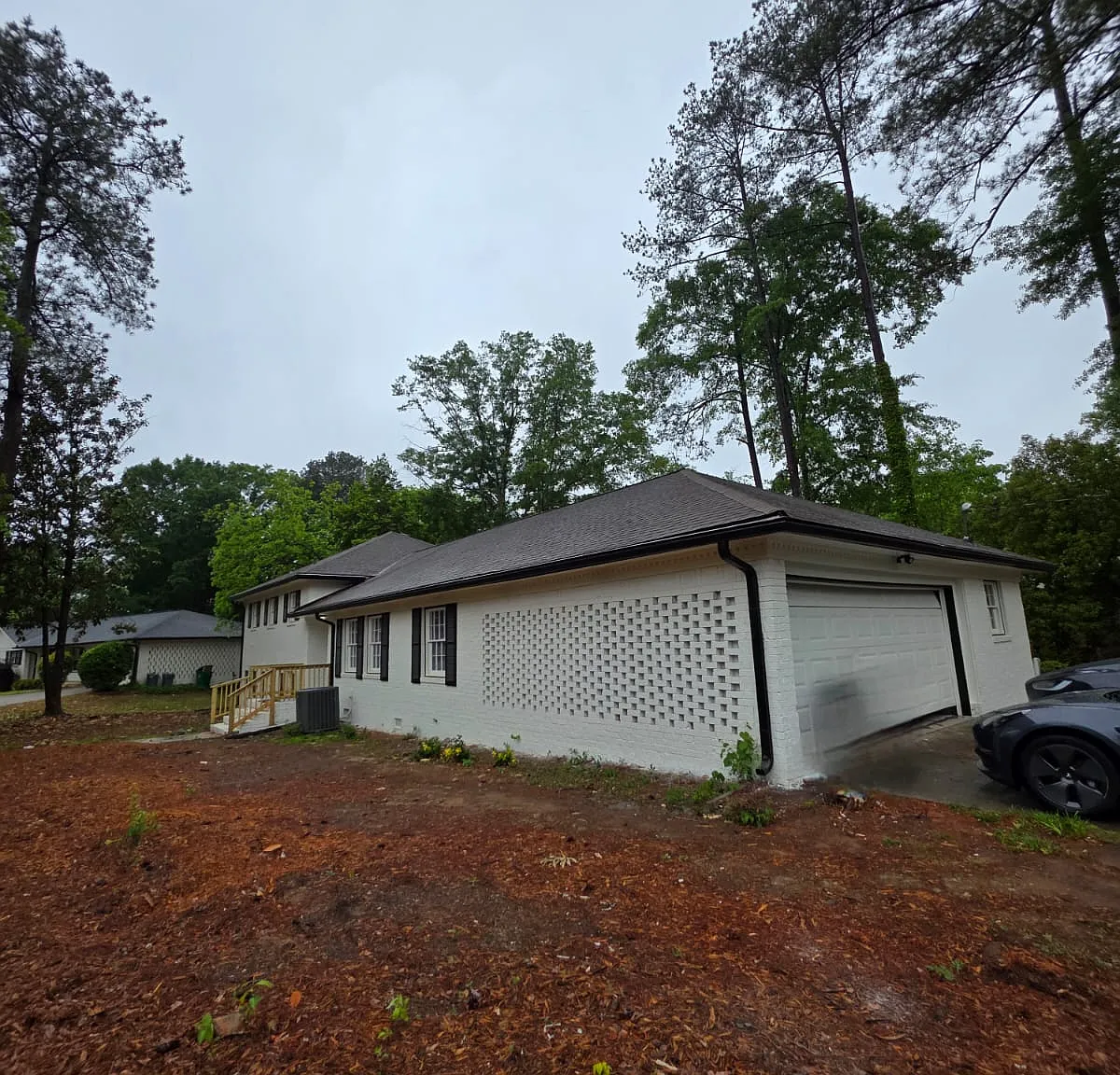 5 bed, 2853 sqft, $3,350 — Photo 3