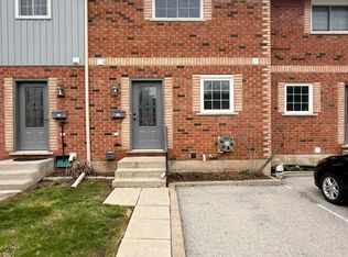 110 Silvan Dr #20, Welland, ON
