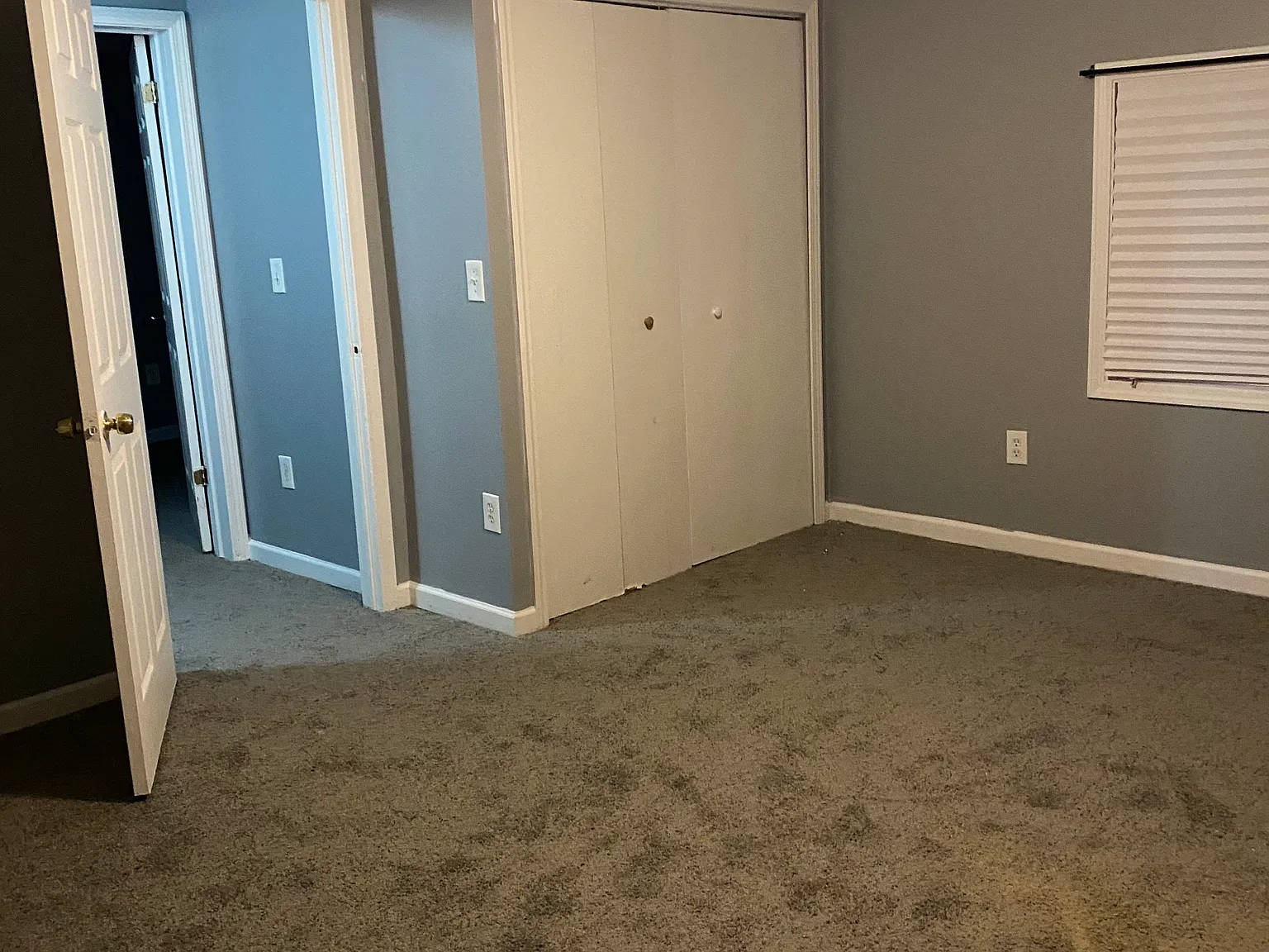 4 bed, 1298 sqft, $1,800 — Photo 3