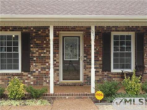 4th image of 1011 River Rock Blvd