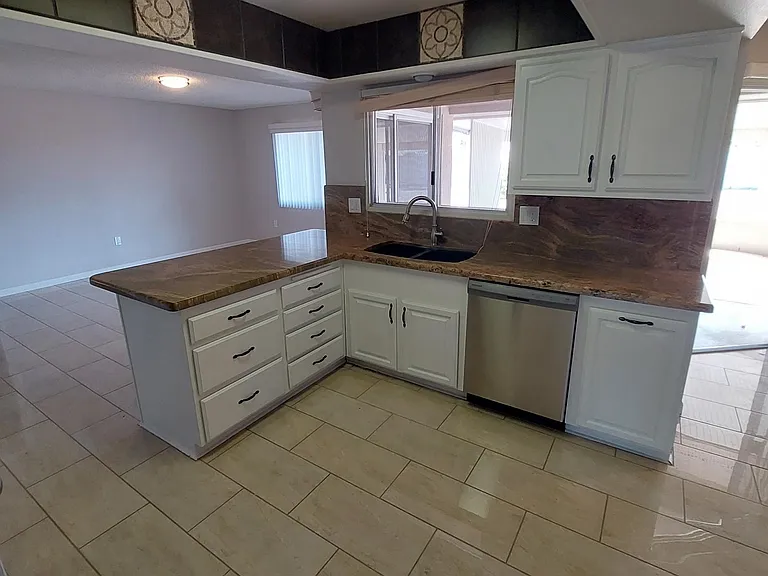 13204 W Hyacinth Dr — Photo 20