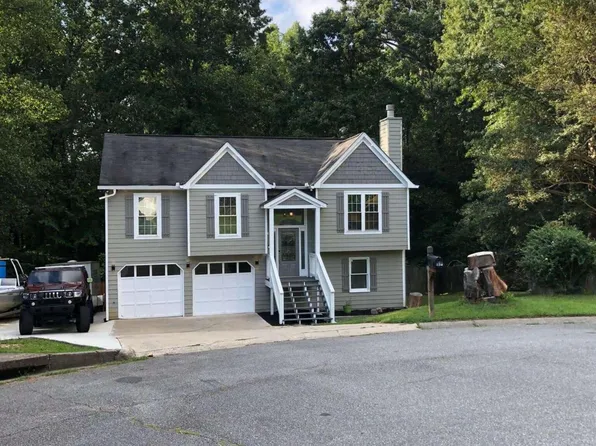 133 Aztec Way SE, Acworth, GA 30102