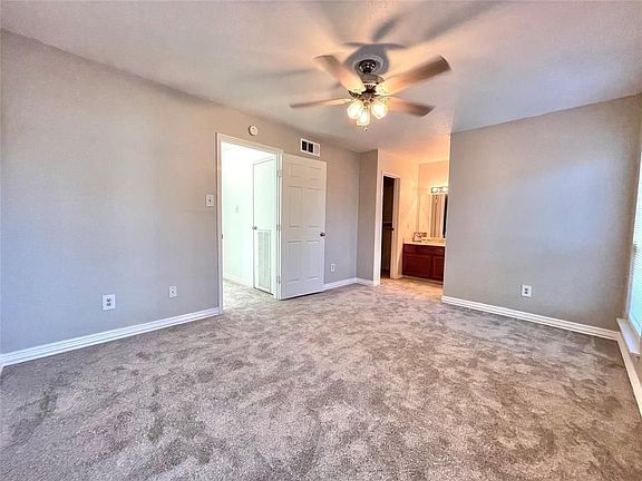 4th image of 18515 Egret Bay Blvd APT 1101