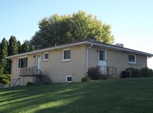 118 Lee Rd, Follansbee, WV 26037