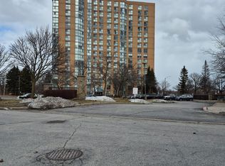 90 Dale Ave #1607, Toronto, ON M1J 3N4