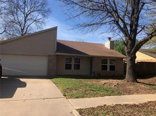 716 Peregrine Dr, Norman, OK 73072