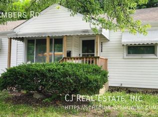 2328 Chambers Rd, Saint Louis, MO 63136