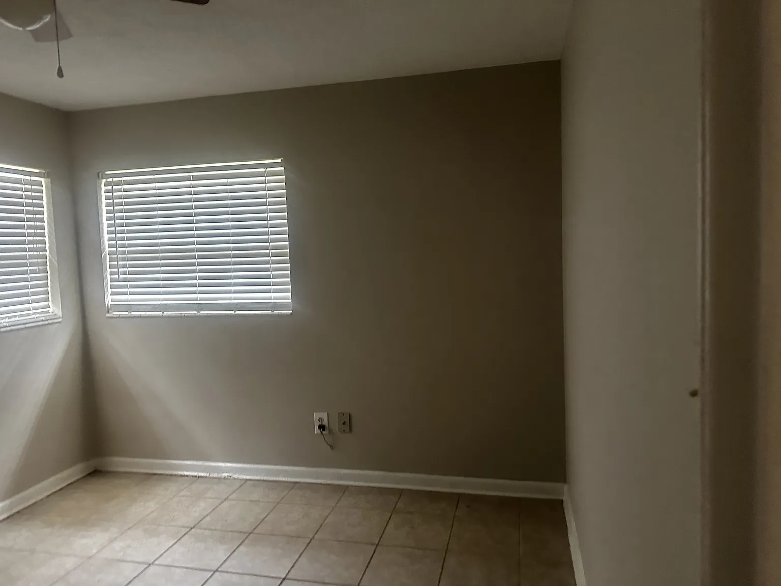 2028 NE 3rd St - 1 — Photo 3
