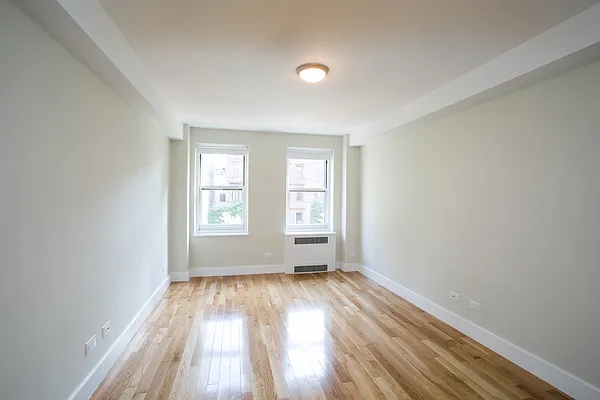 Rented by Stonehenge NYC LLC | media 5