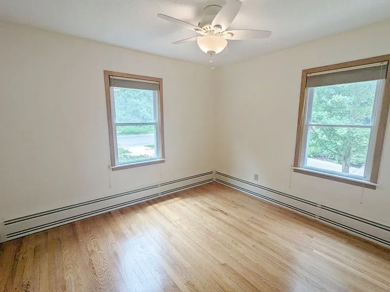 3118 Harvey St #2 — Photo 15