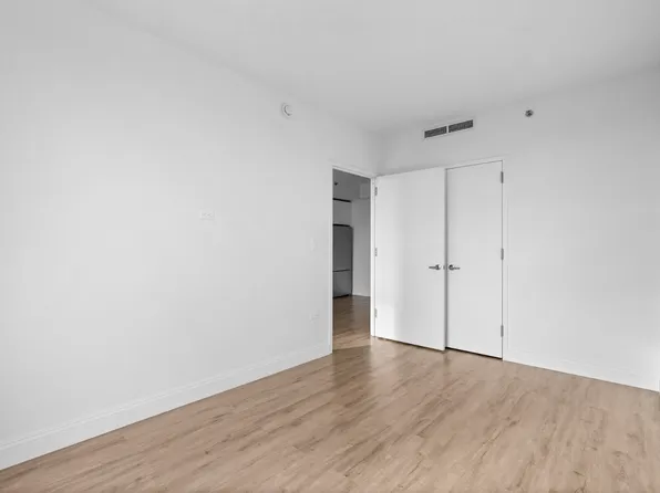 300 West 136th Street image 8 of 16