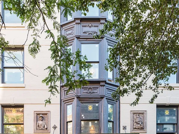 171 Columbia Heights image 1 of 3