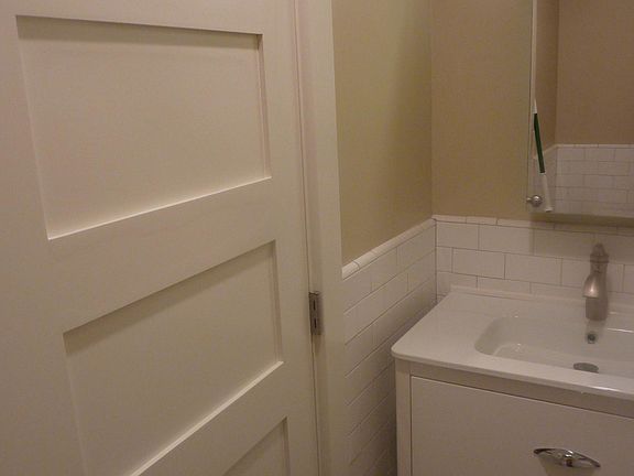 1st floor lavatory