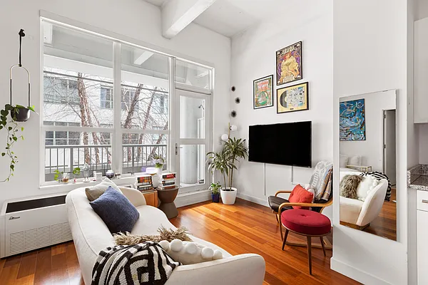 Rented by Brown Harris Stevens | media 1