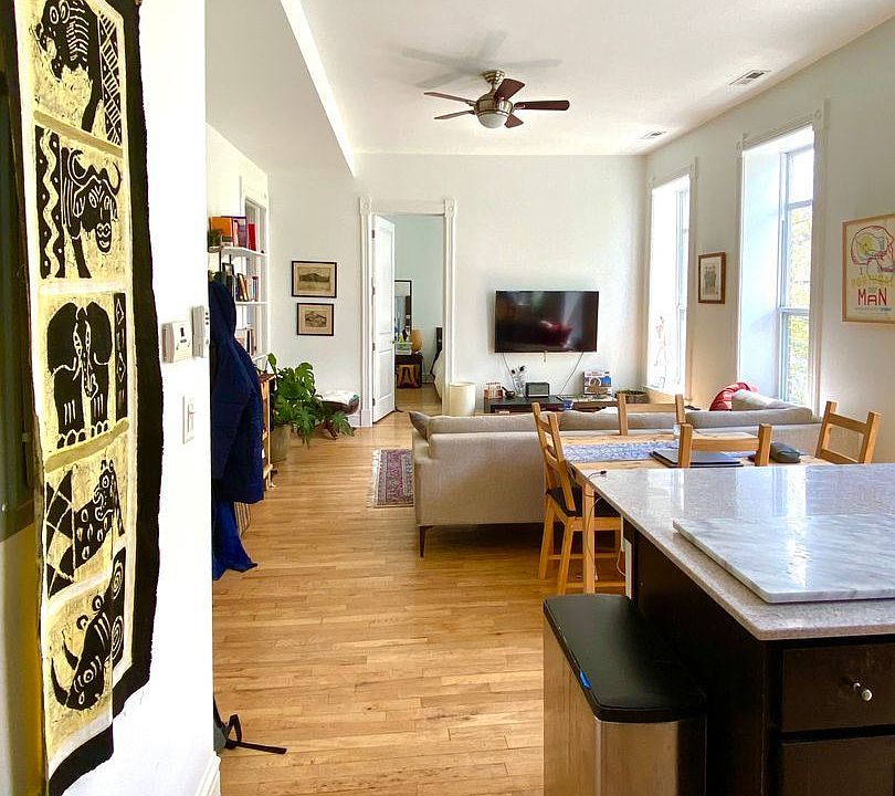 1st image of 1659 S Throop St 2e-unit 6576030
