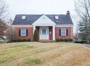 9056 Montgomery Rd, Cincinnati, OH 45242