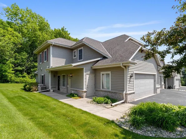 954 Autumn Ridge LANE, Hartford, WI 53027