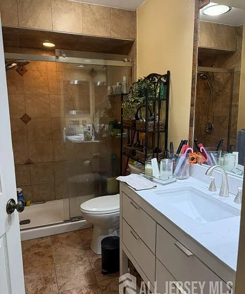 246 Crosspoint Dr — Photo 17