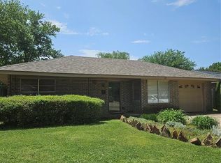 1324 E Brooks St, Norman, OK 73071