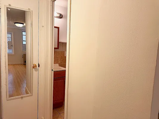 Rented by Compass | media 6