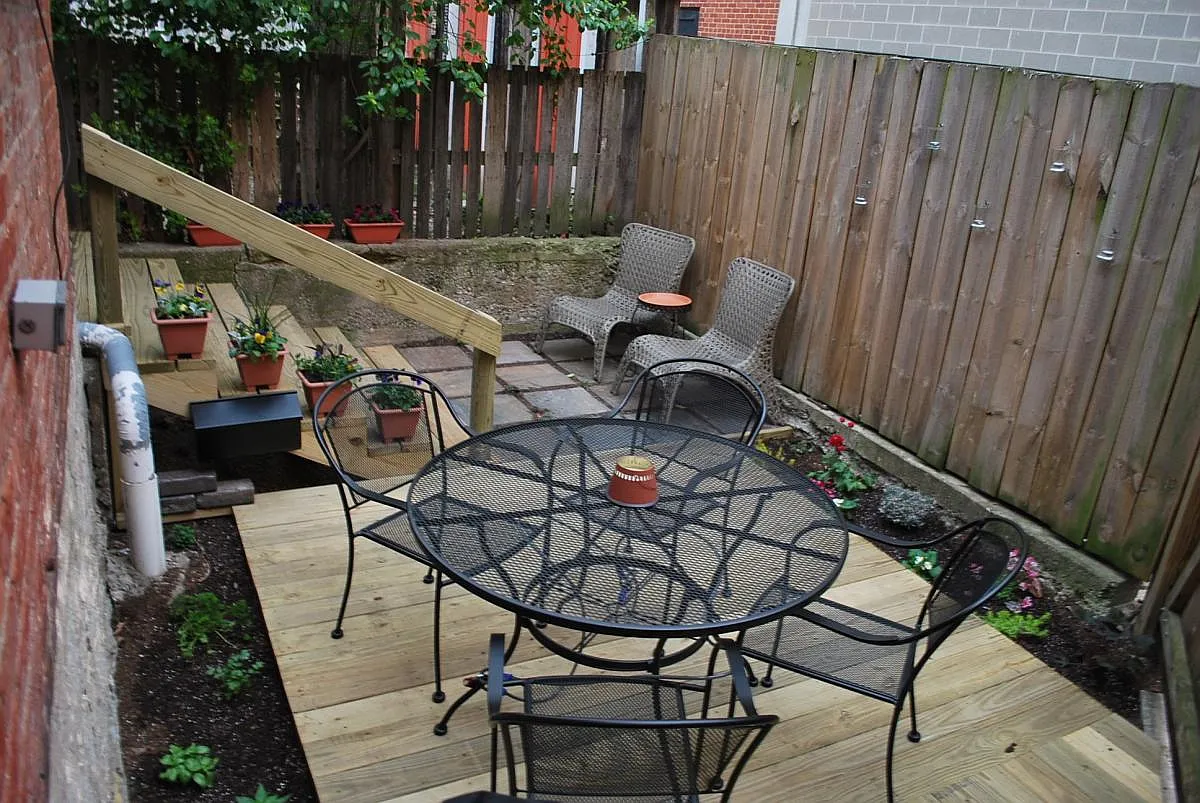 Courtyard - 209 Orchard St #2