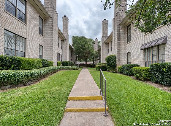 3rd image of 2611 Eisenhauer Rd APT 507