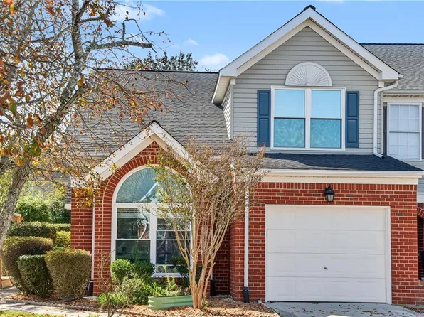 2700 Bracston Rd, Virginia Beach, VA 23456