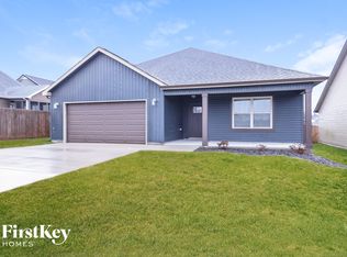 1199 Eagles Nest Ln, Clarksville, TN 37040