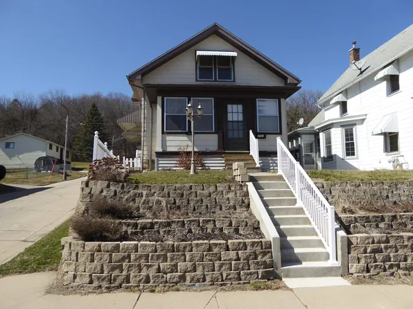 1511 Lincoln Ave, Dubuque, IA 52001