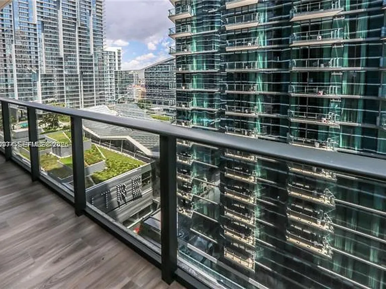 801 S Miami Avenue Rd #3006 — Photo 12