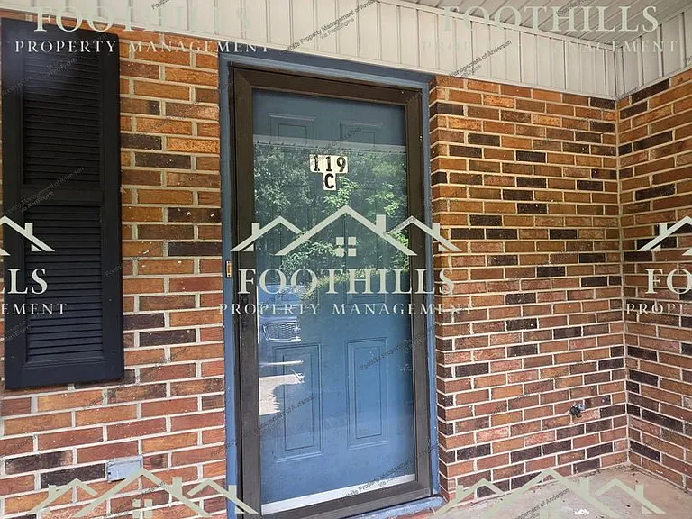 119 Woodland Dr #C — Photo 2