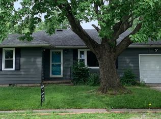 10454 Pasadena Rd, Robinson, IL 62454