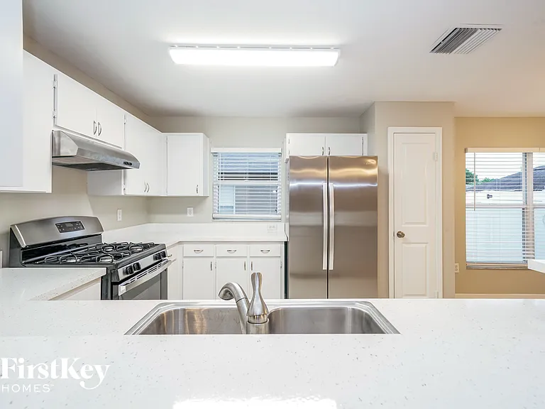 28807 Skyglade Pl — Photo 6