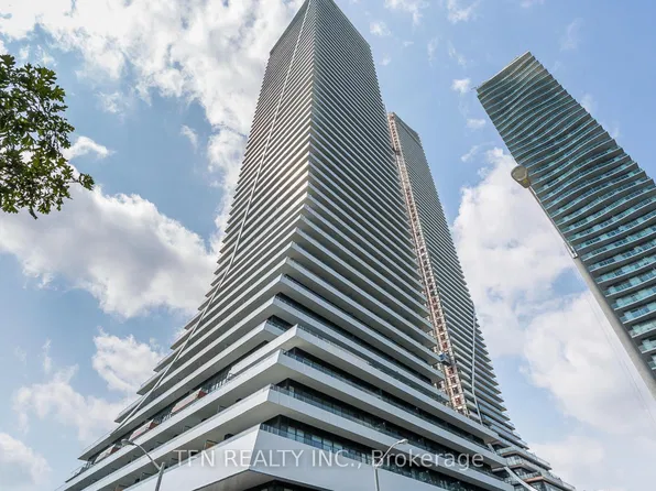 20 Shore Breeze Dr #3510, Toronto, ON M8V 0C7