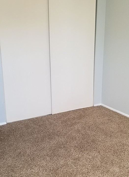 2nd image of 2912 Harriet Ave APT 204