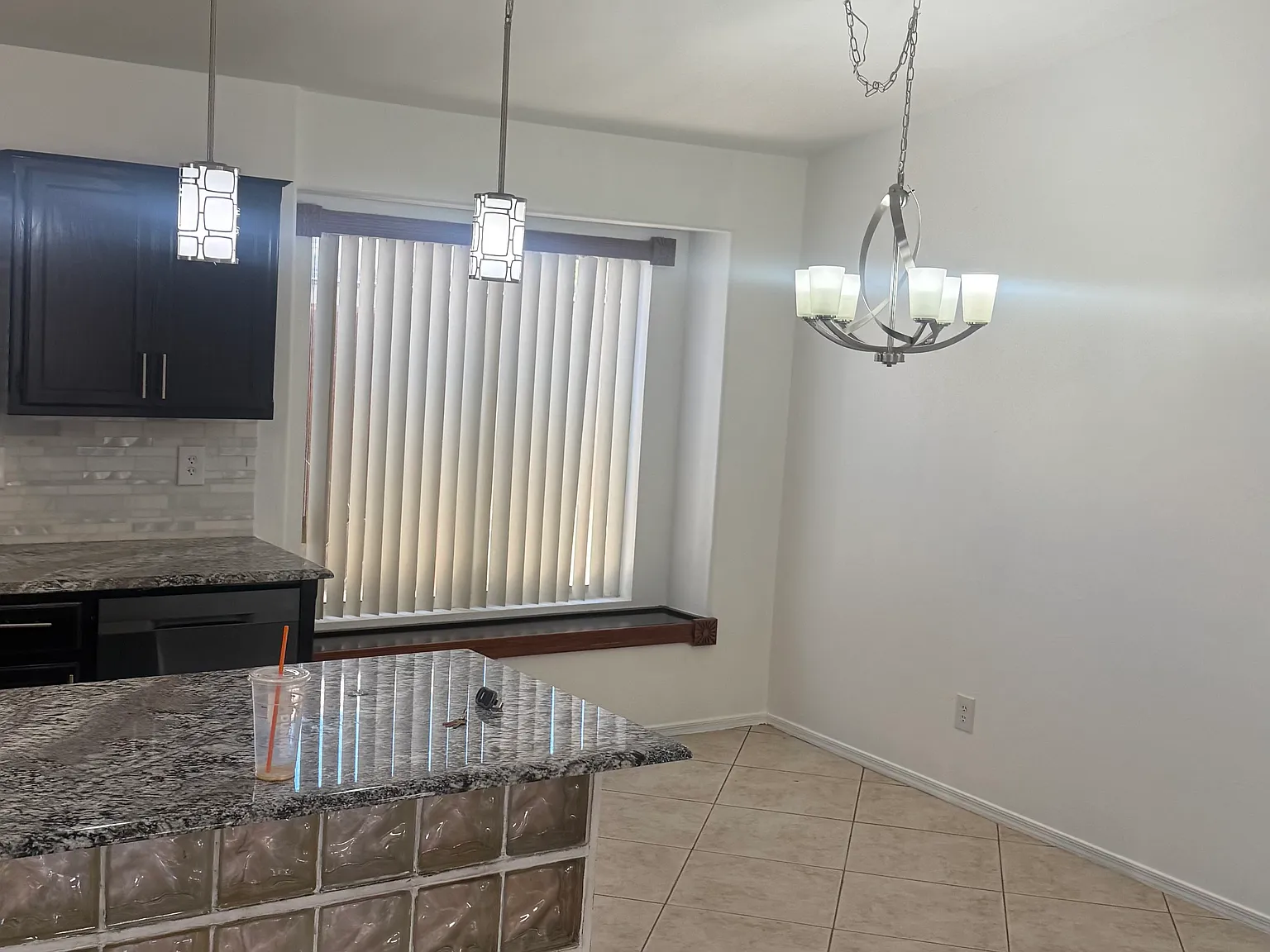 4 bed, 1511 sqft, $2,600 — Photo 4
