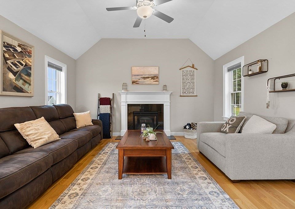 210 Cherry St, Bridgewater, MA 02324 Zillow