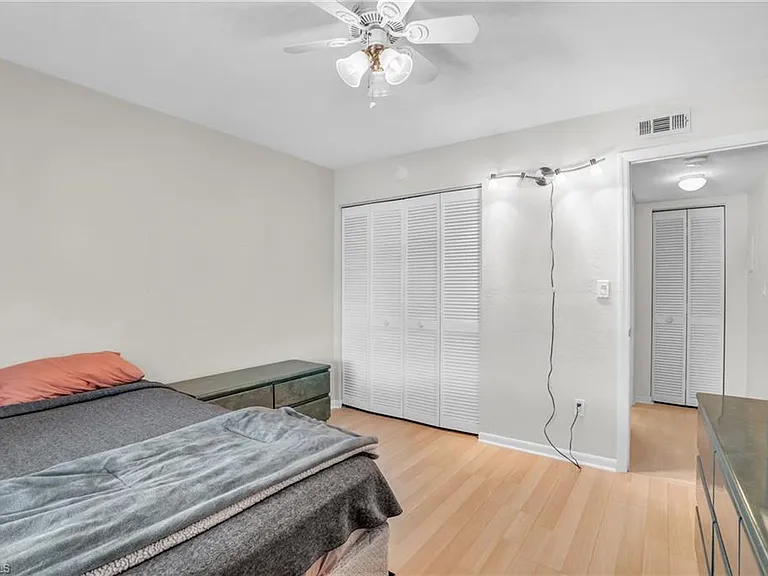 4640 Chantelle Dr #N204 — Photo 15
