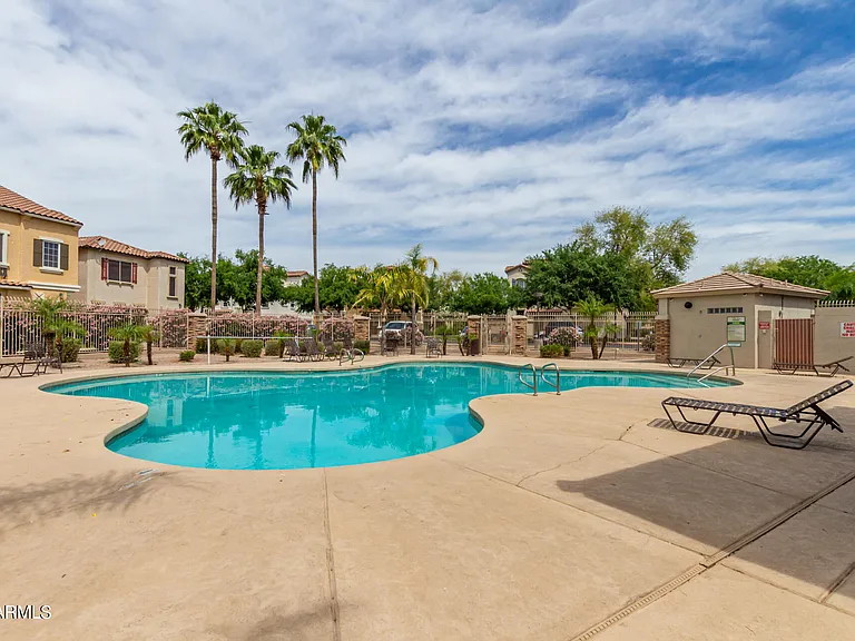 4324 E Windsor Ct — Photo 33