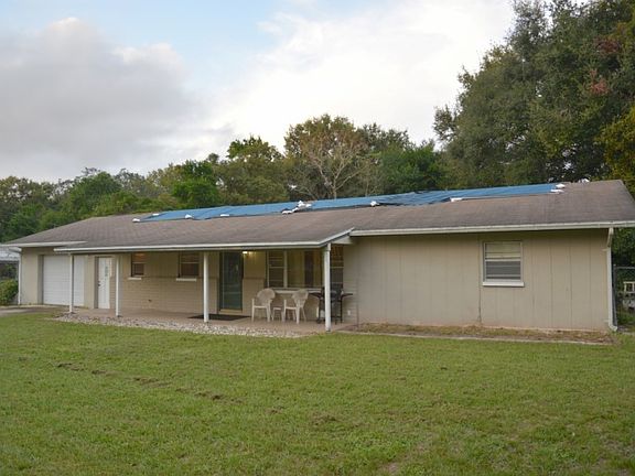 2nd image of 501 Lillian Dr