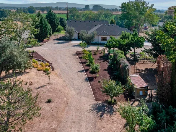 14049 Crossview Ln, Caldwell, ID 83607