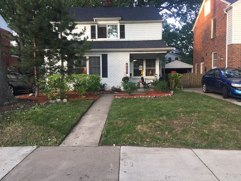 1st image of 629 Elmwood St